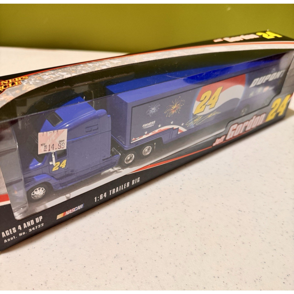 Vtg Nascar Winners Circle Jeff Gordon #24 Dupont Trailer Rig 1:64 Pepsi Firework